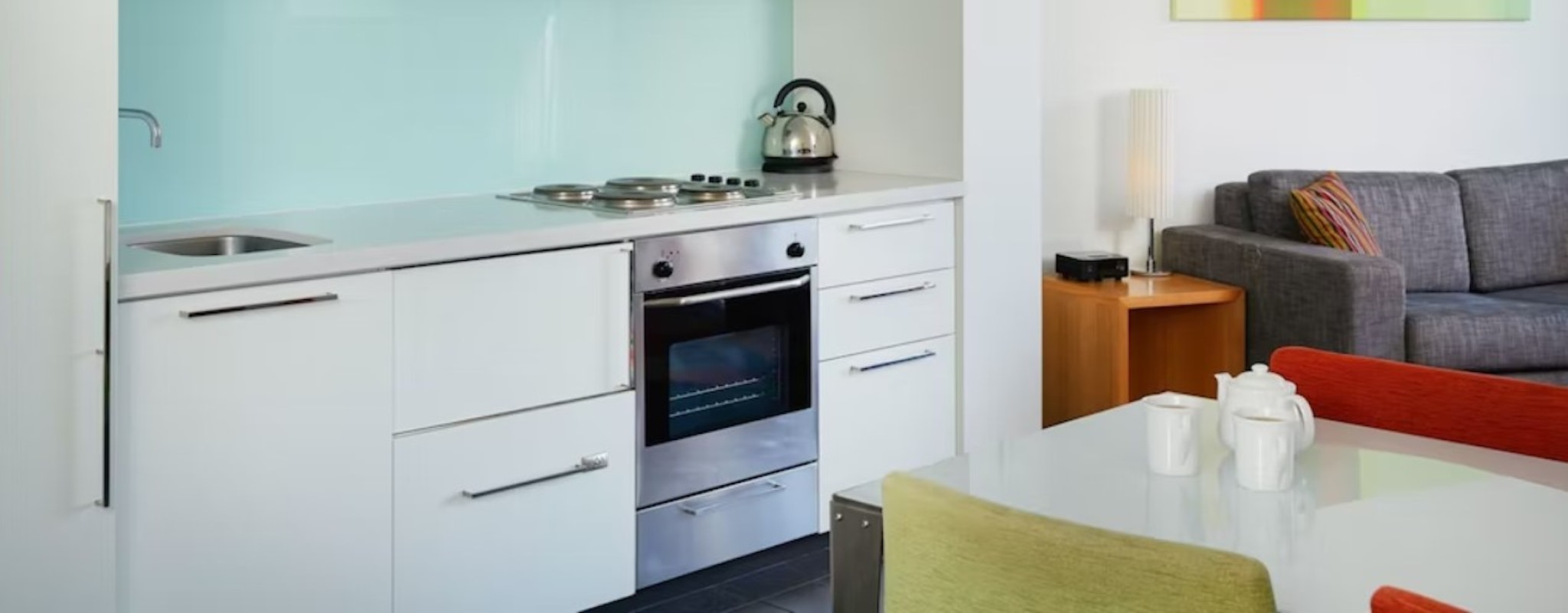 East Perth Suites Hotel 6/14