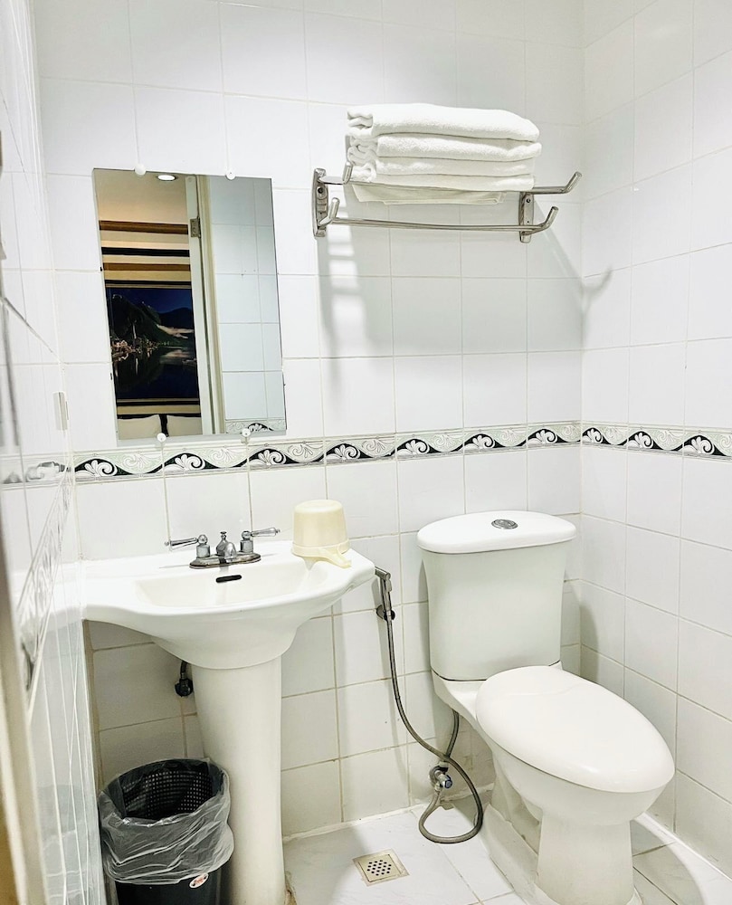 Urban Travellers Hotel Ex Shogun Suite Hotel 72/72