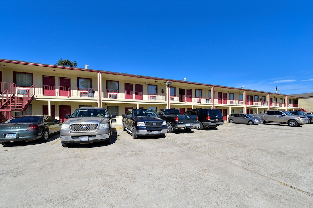 LaPlace Motel 5/30