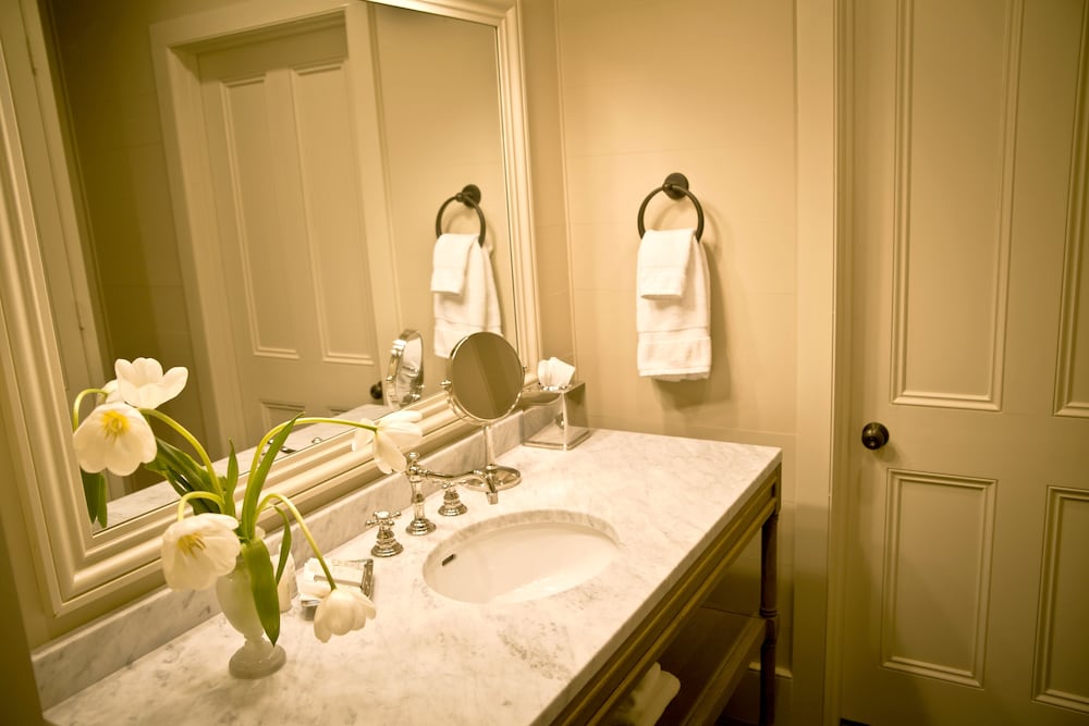 Dunleith Historic Inn 54/57