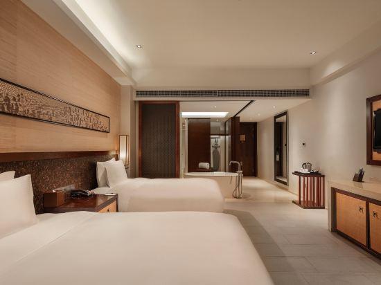 Room, 2 Double Beds, Near the Pool