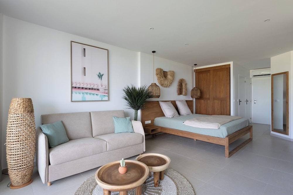 Anse Marcel Beach Resort 22/50