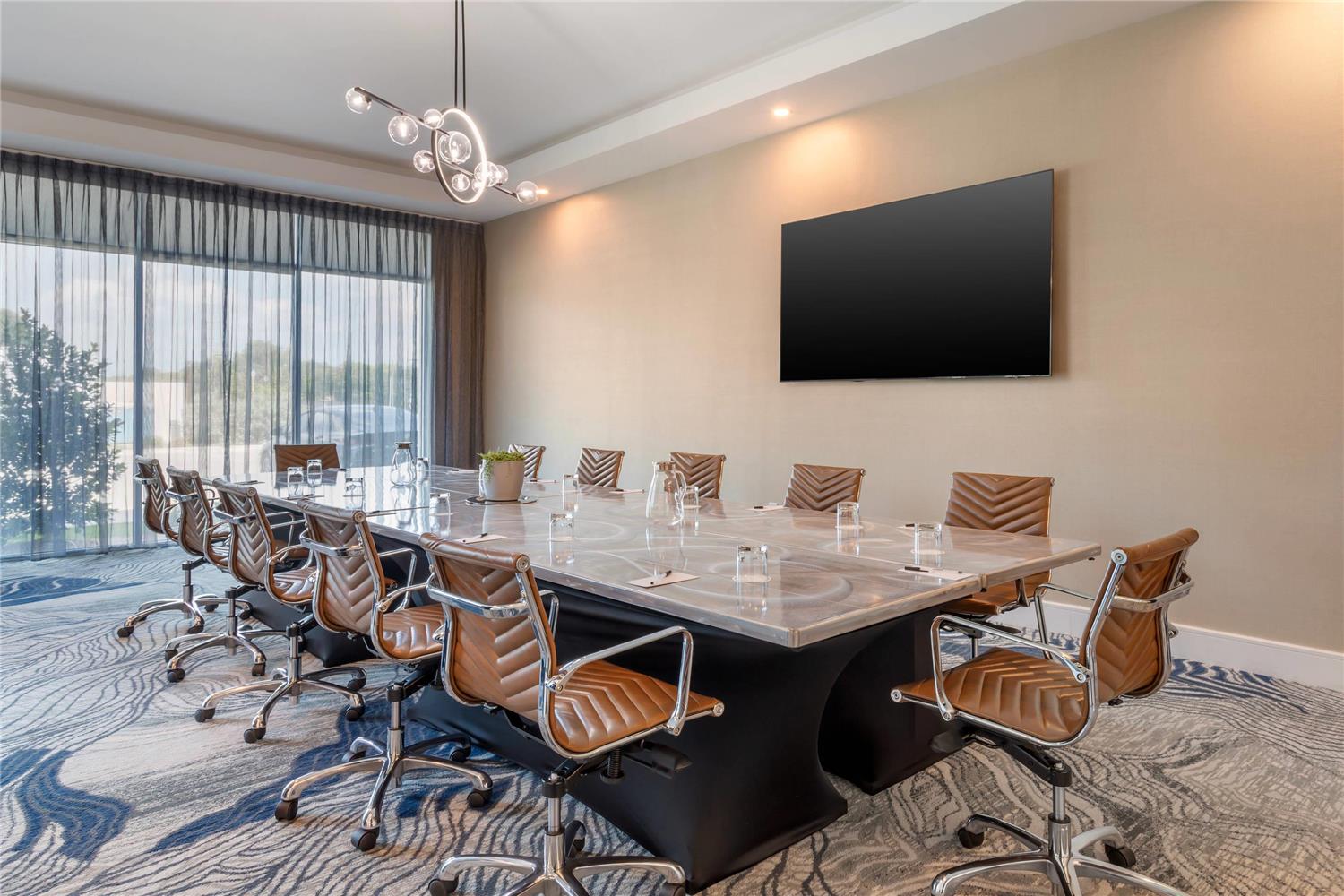 Cambria Hotel Waco University Riverfront 20/35
