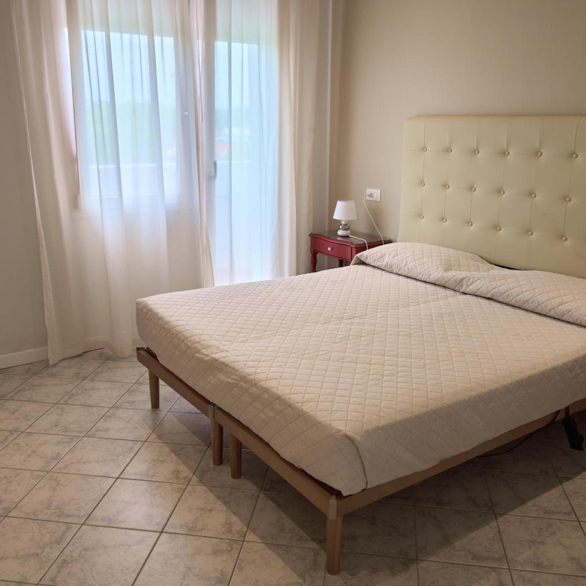 Room, Double or Twin Bed, Side Sea View، Hotel Vina Del Mar Pineta 2/9