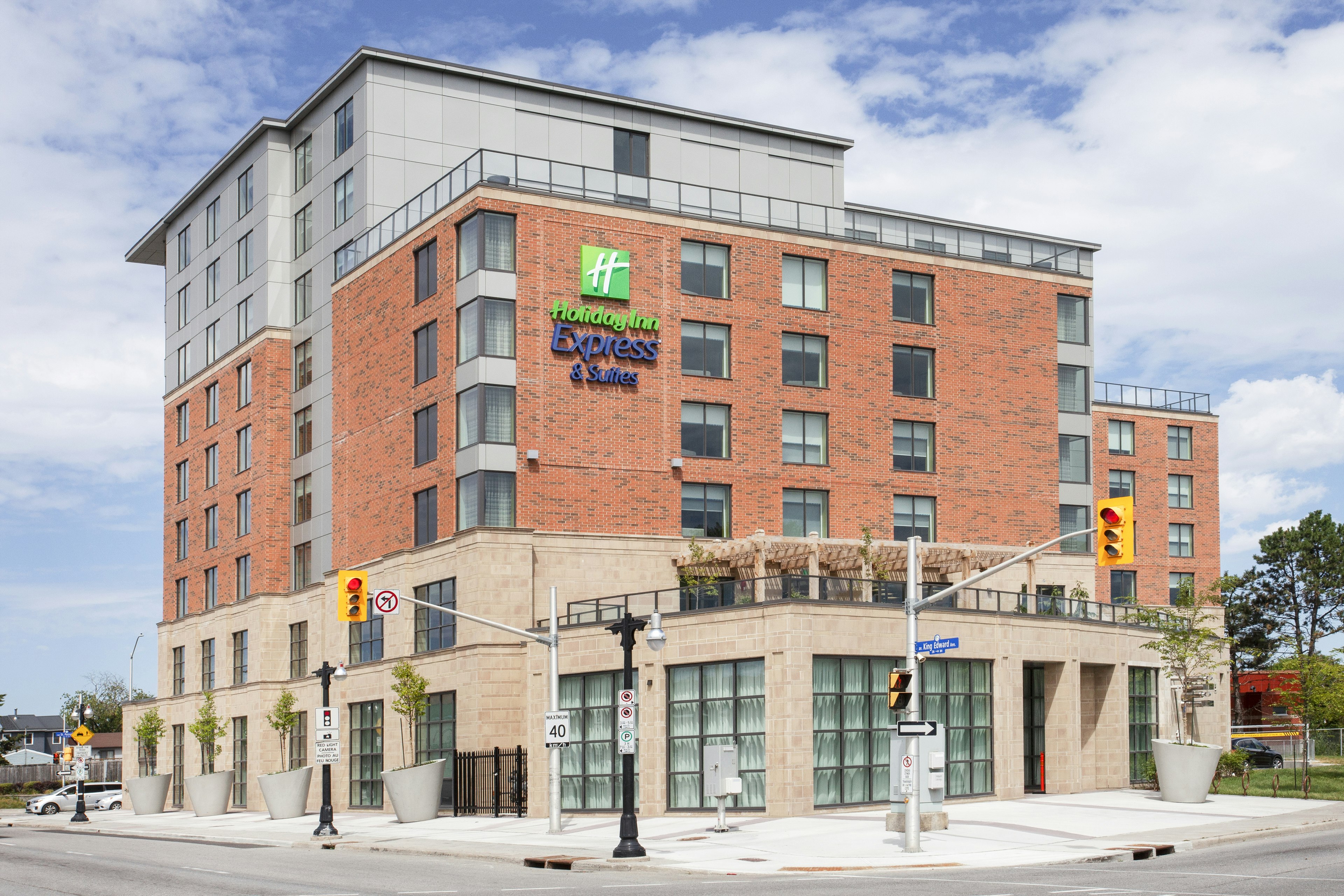 Holiday Inn Express And Suites Ottawa Downtown East 8/78