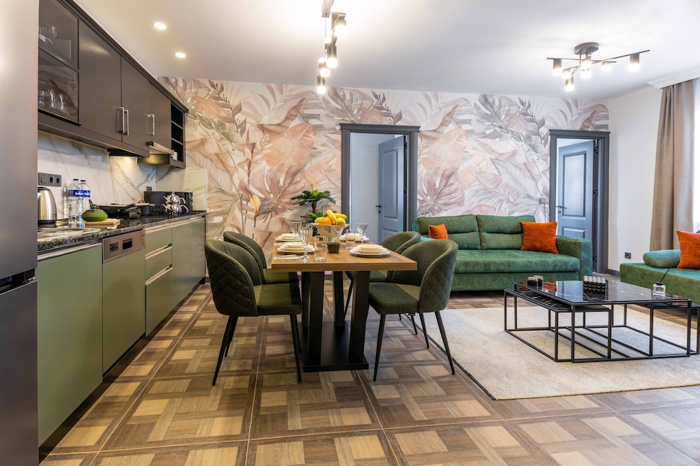 BayMari Suites City Life 50/63