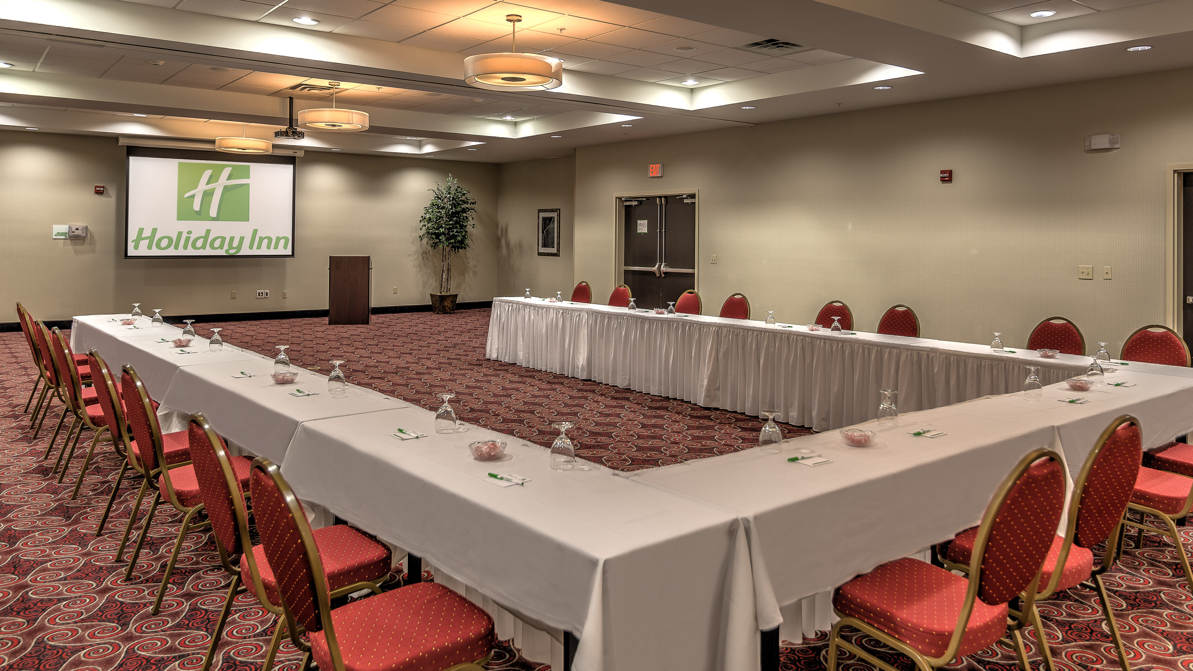 Holiday Inn Oklahoma City North Quail Spgs 53/58