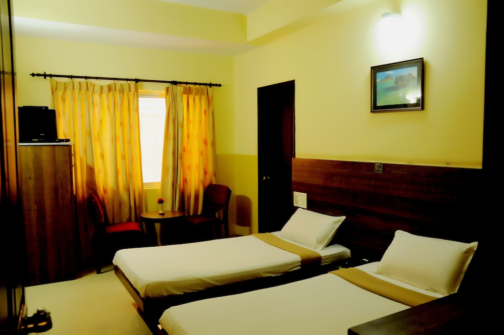 SUVARNA RESIDENCY 13/46