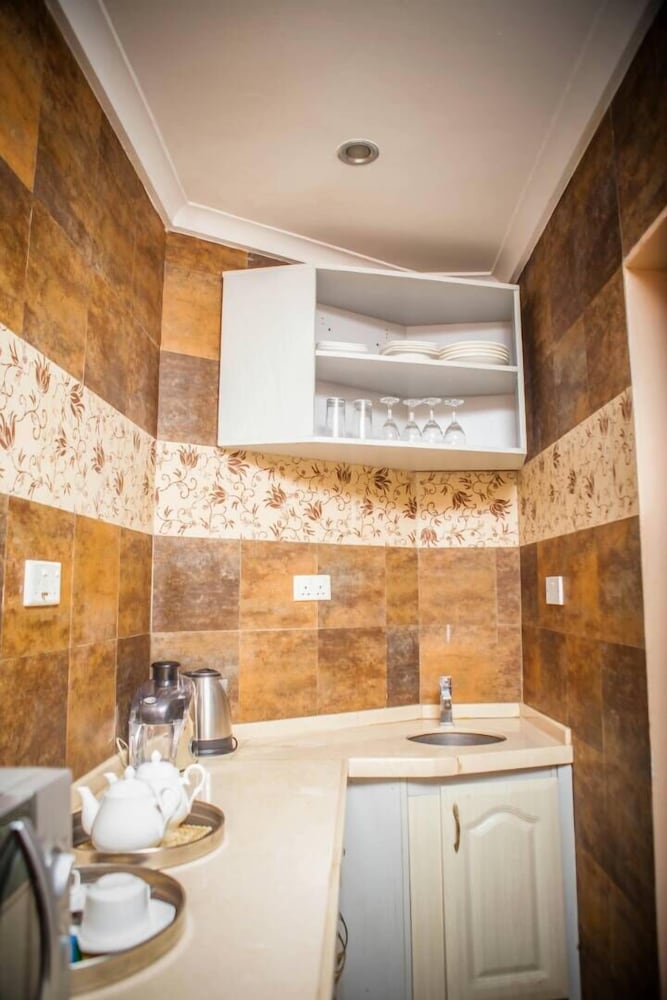 Casa Valleta Guest House & Apartments 46/50