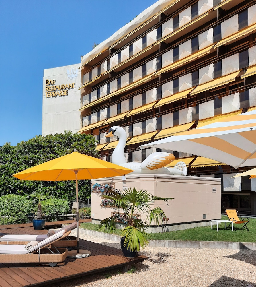 Villa Toscane Hotel 57/62