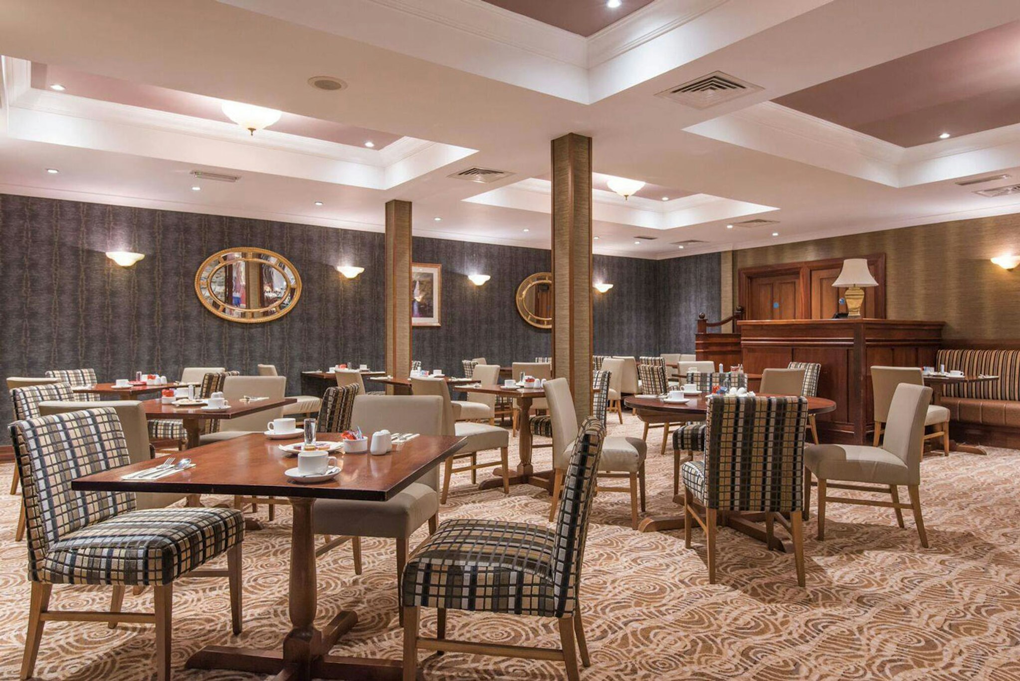 DUNSILLY HOTEL 4/9