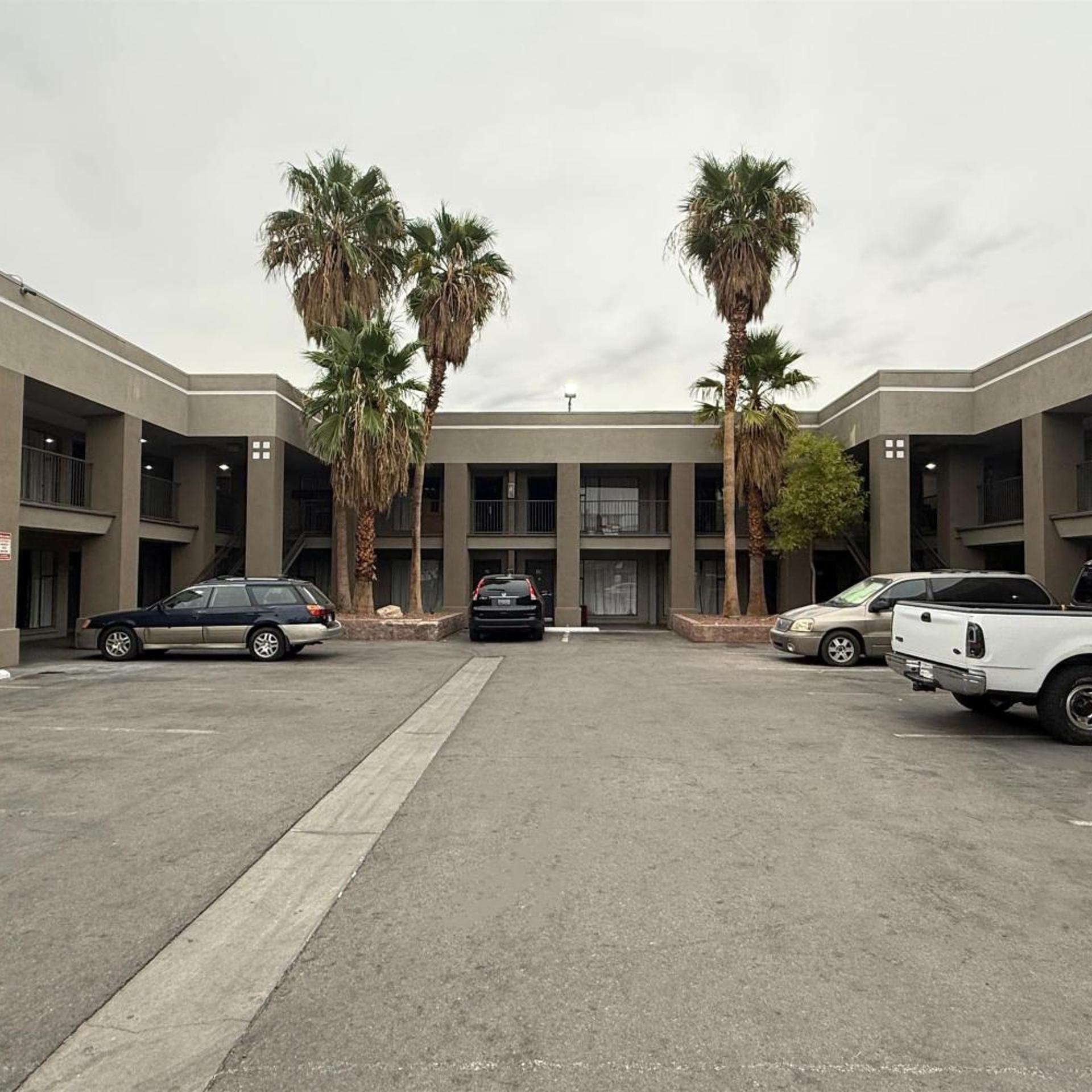 DTLV, a Baymont by Wyndham 18/24