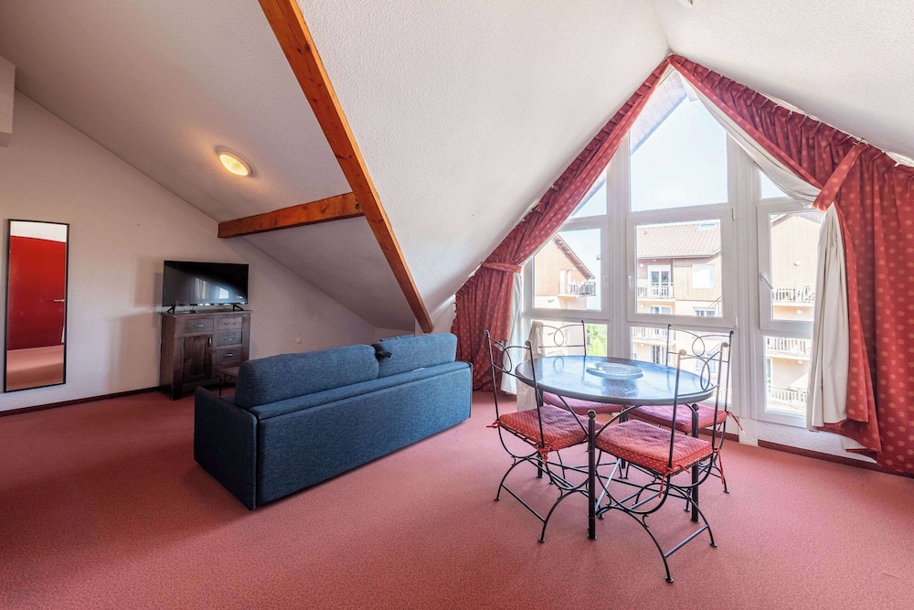 Zenitude Evian Les Terrasses Du Lac An Ascend Collection Hotel 46/64