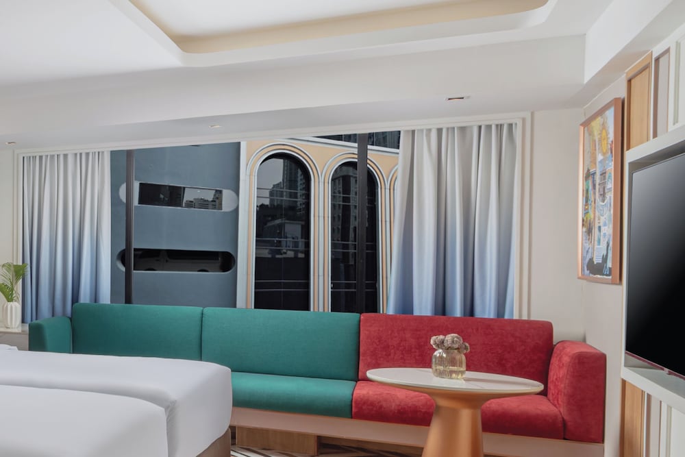 PIPA Bangkok Sukhumvit 11 by Kingston Hotels 43/60