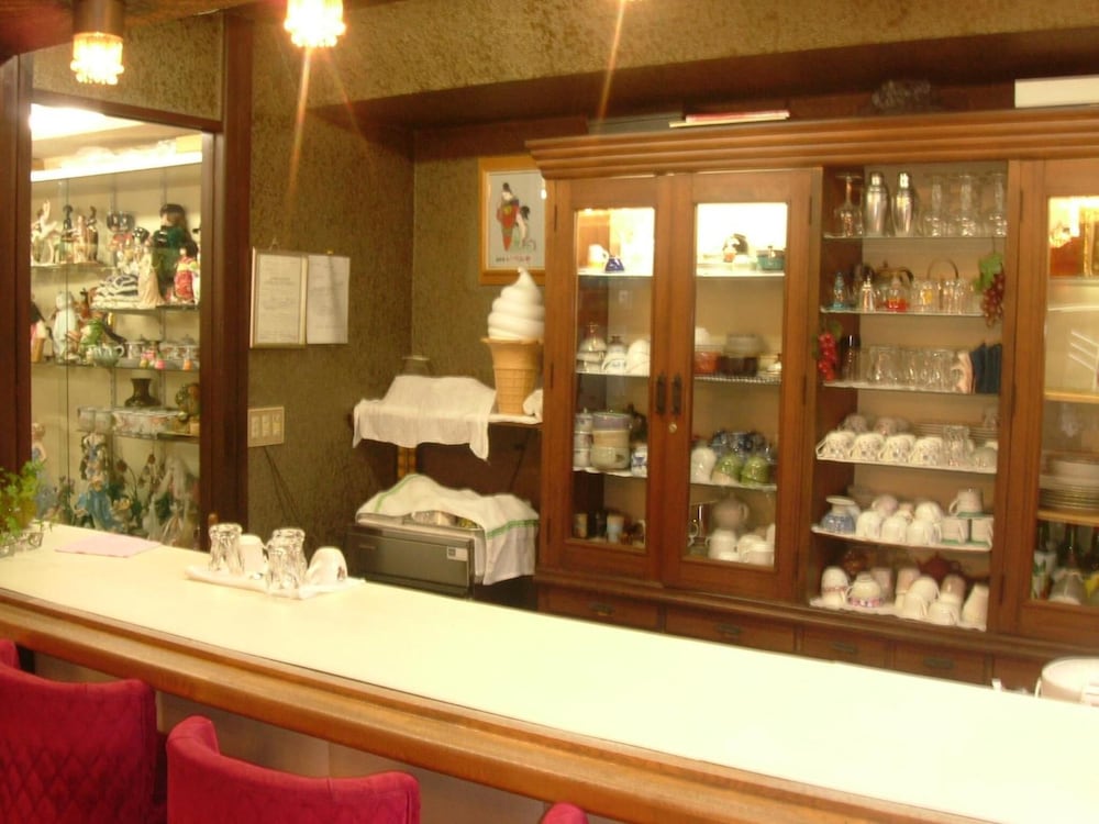 Hotel Izumiya 10/68