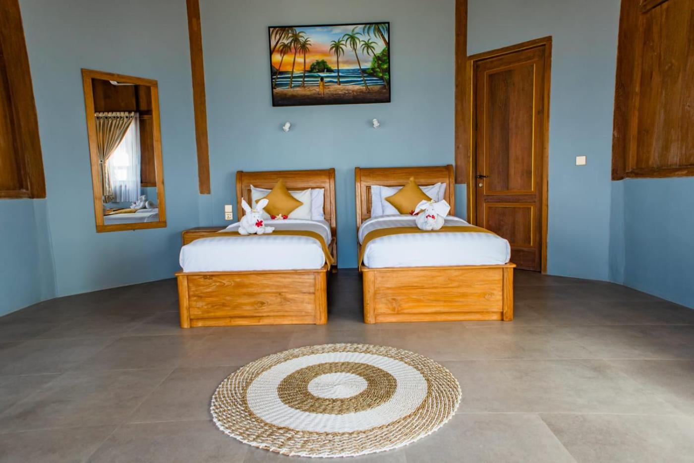 Grand, Deluxe, Twin Beds, Beach Front