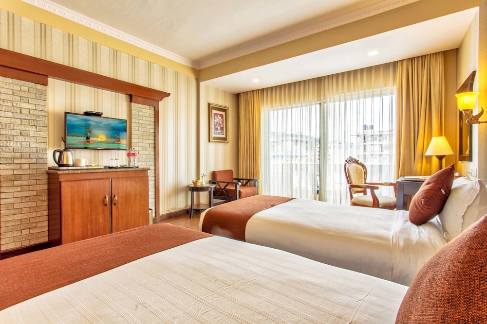 Da Yatra Courtyard Hotel Resort 12/50