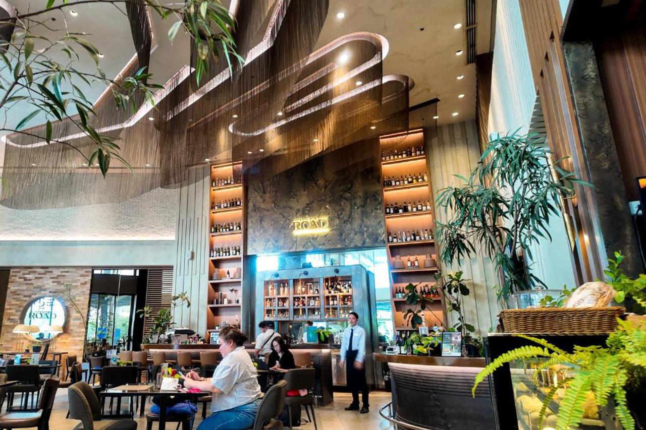 Brittany Hotel BGC 22/26