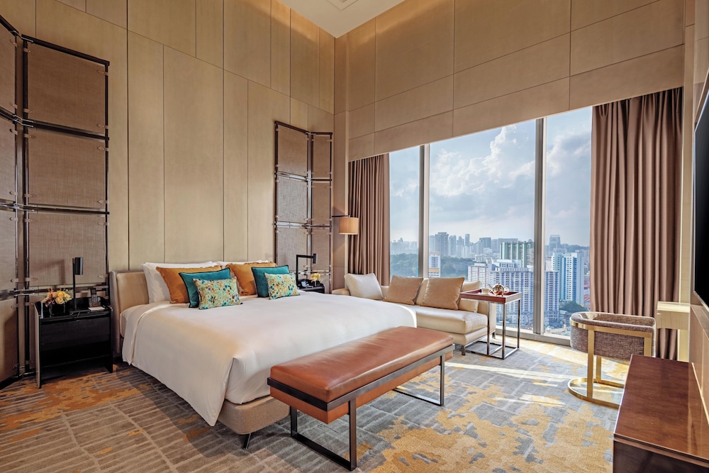 Heritage, Suite, King Bed, with View, High Floor