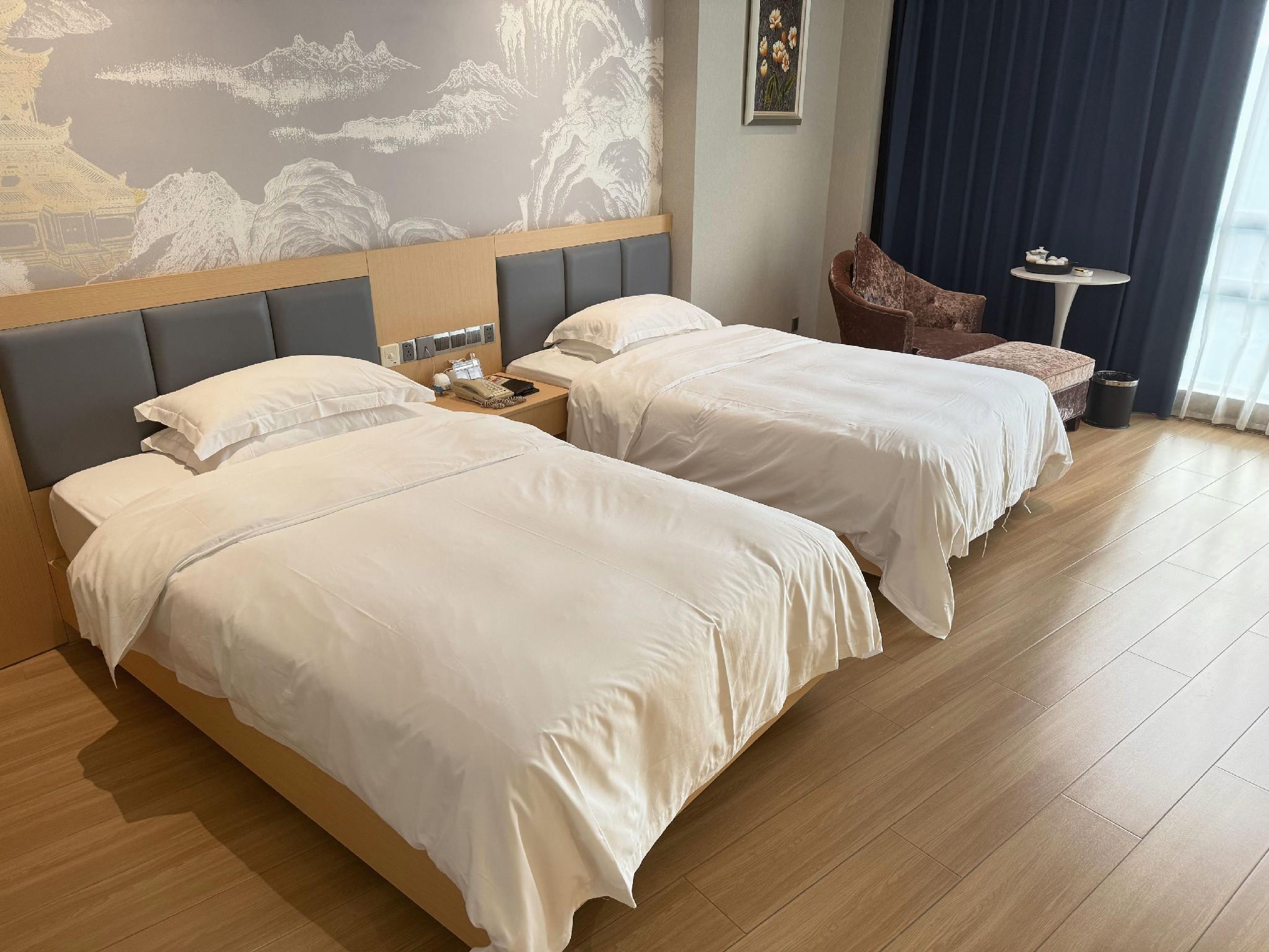 Eastern Kaiyue Business Hotel 11/23