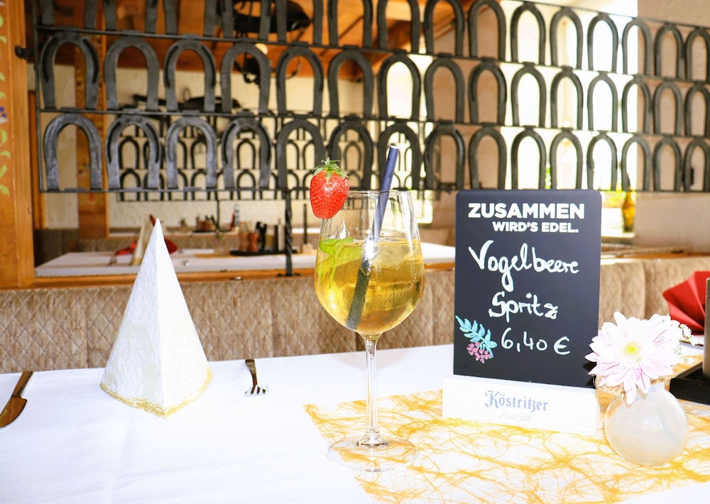 Hotel Restaurant Schwarzes Ross 27/60