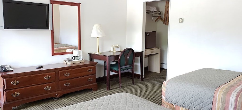 Gorham Motor Inn 31/58