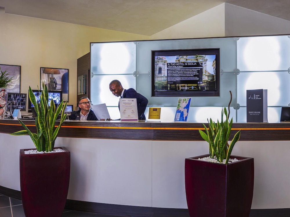 lobby