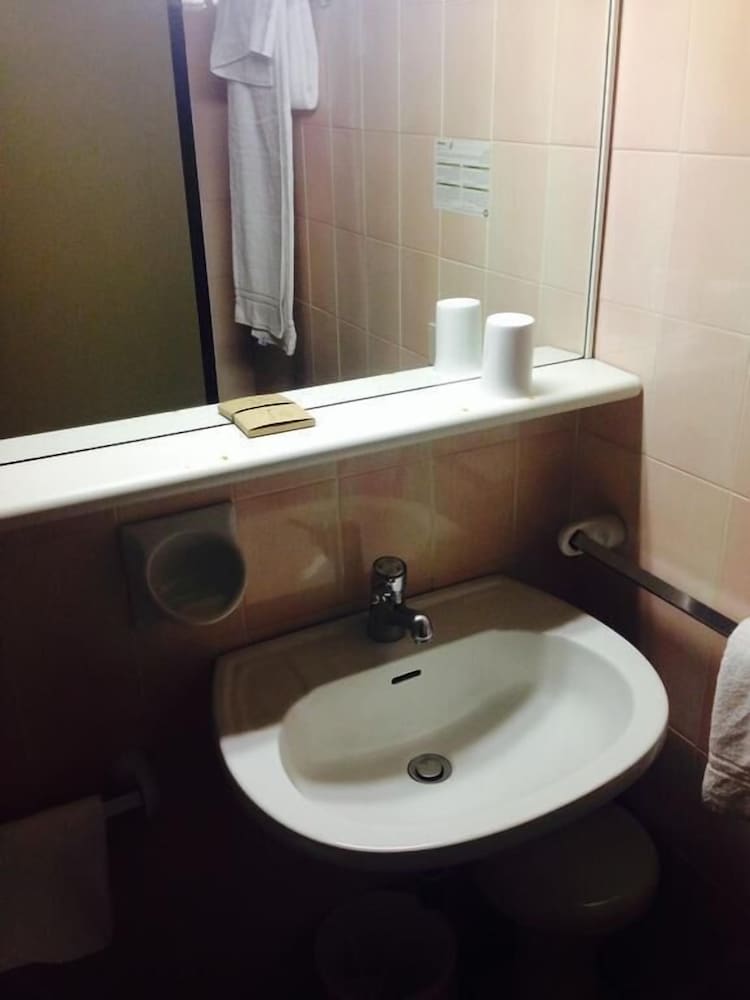 Vega Hotel Perugia 68/70