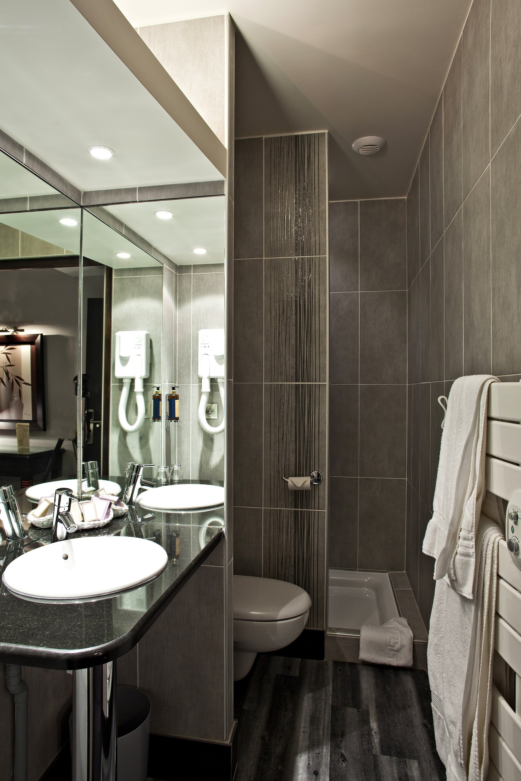 Continental Hotel Reims 39/42