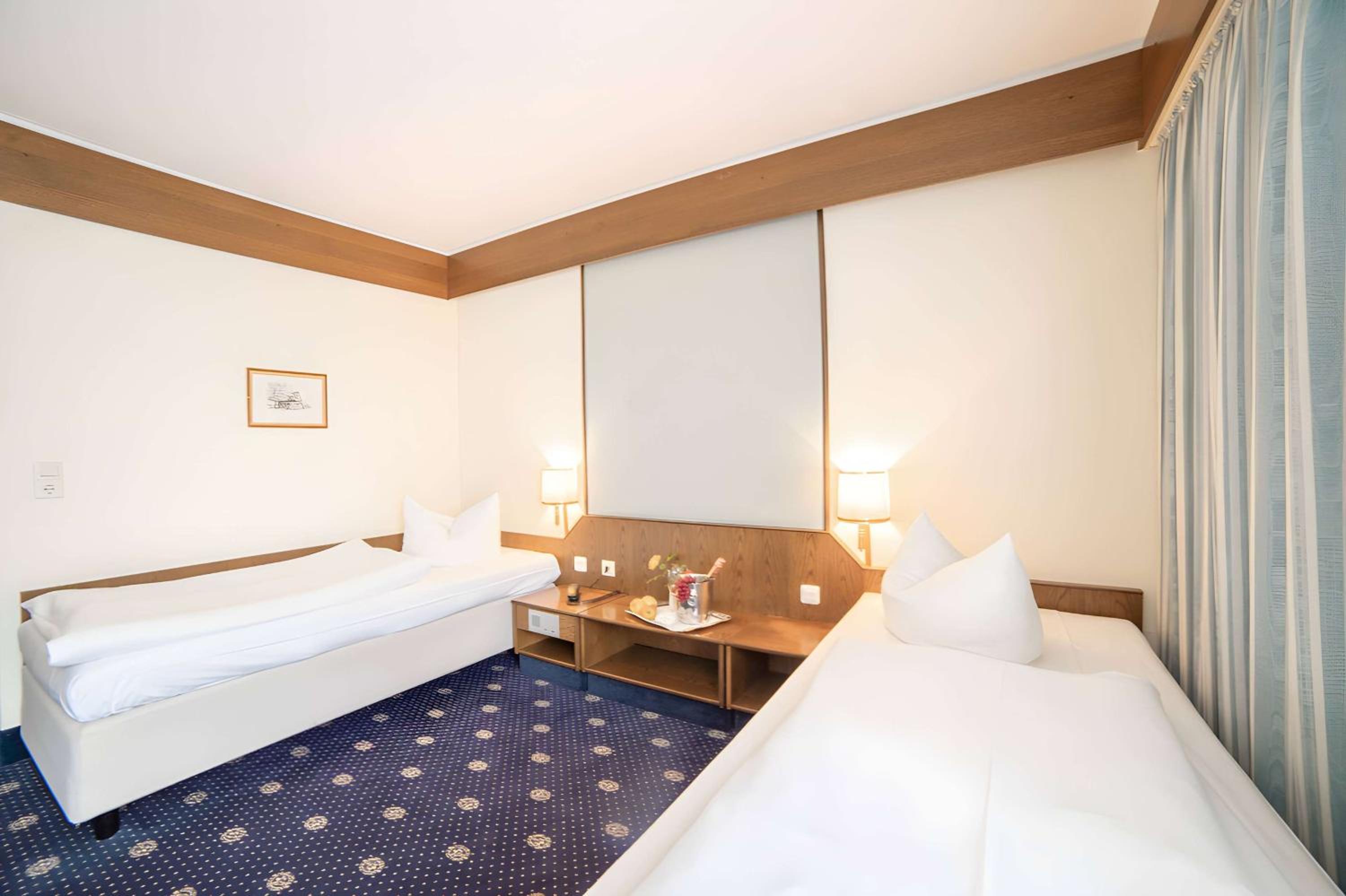 Standard, Single Bed