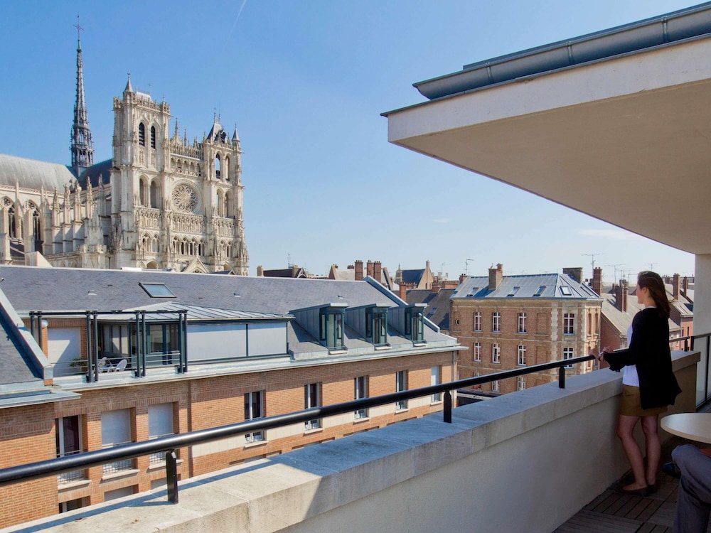 MERCURE AMIENS CATHEDRALE 47/50