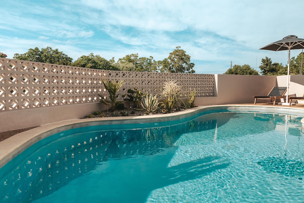 Amoessa Boutique Hotel 33/56