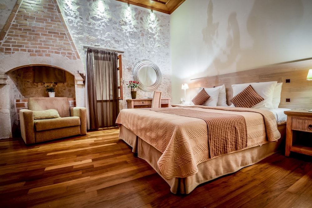 Leo Hotel 18/50