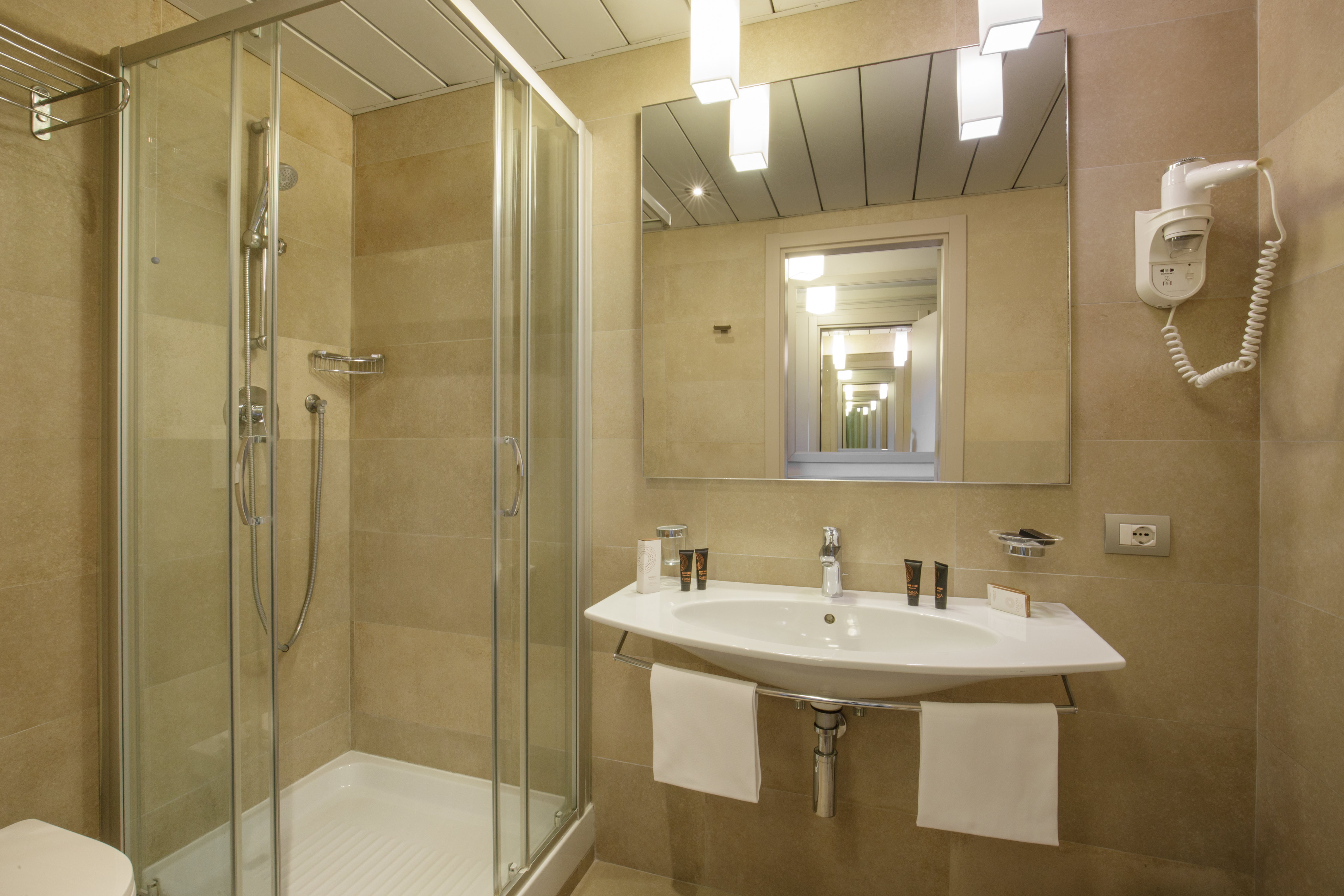 Omnia, Family، Grand Hotel Fleming 3/4