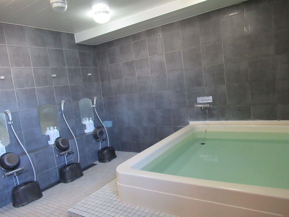 Center Hotel Mihara 40/69