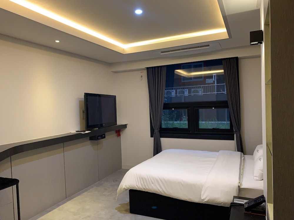 Browndot Hotel Sangmu 15/50