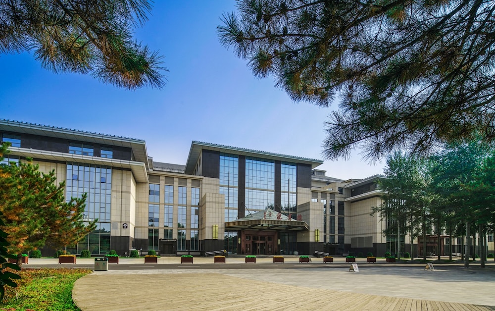 Qingshan Hotel Baotou 2/21