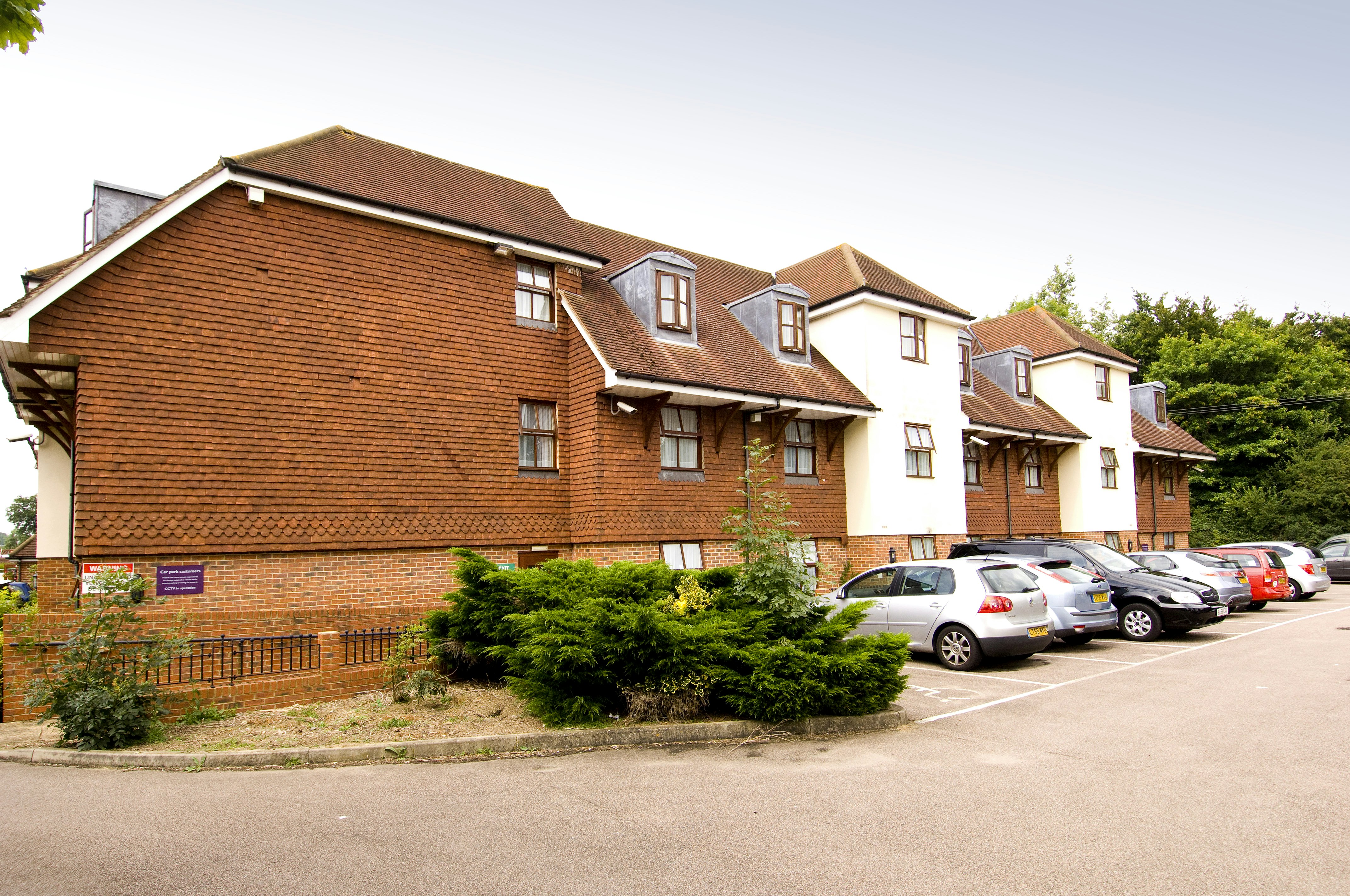 Premier Inn London Gatwick Airport South (London Road) 15/16