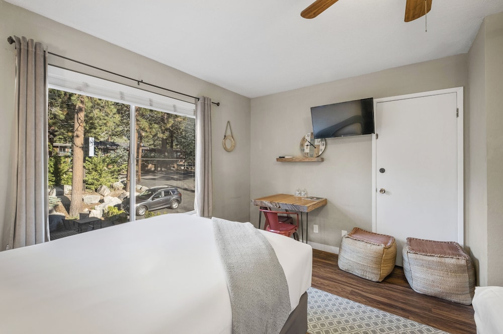 Resthaven Tahoe 8/34