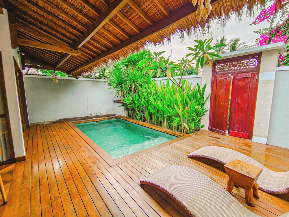 Pera ONE Villas 24/50