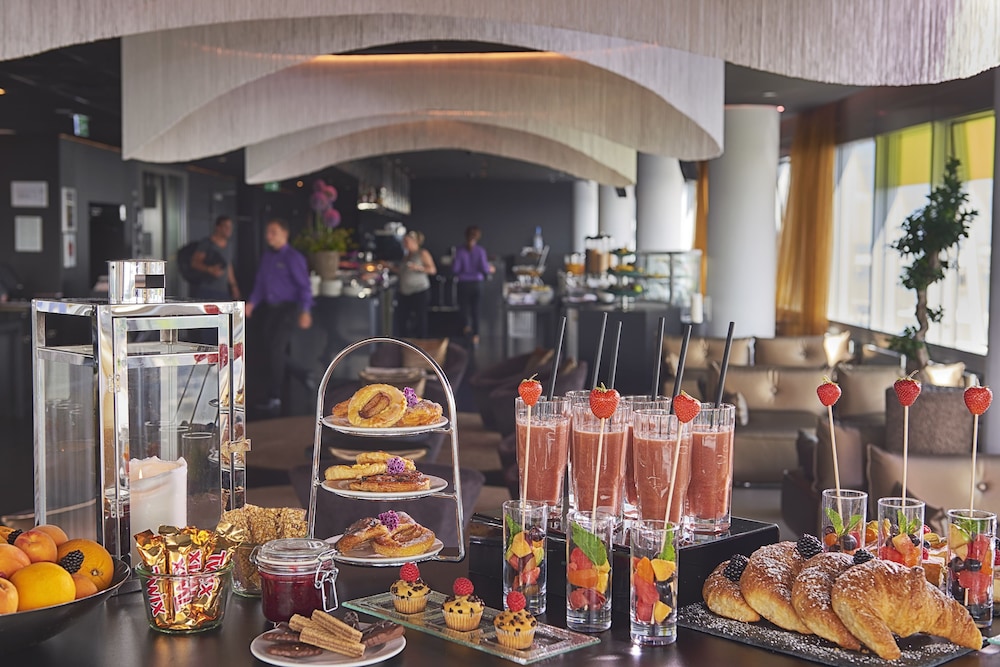 Innside By Melia Dusseldorf Hafen 51/75