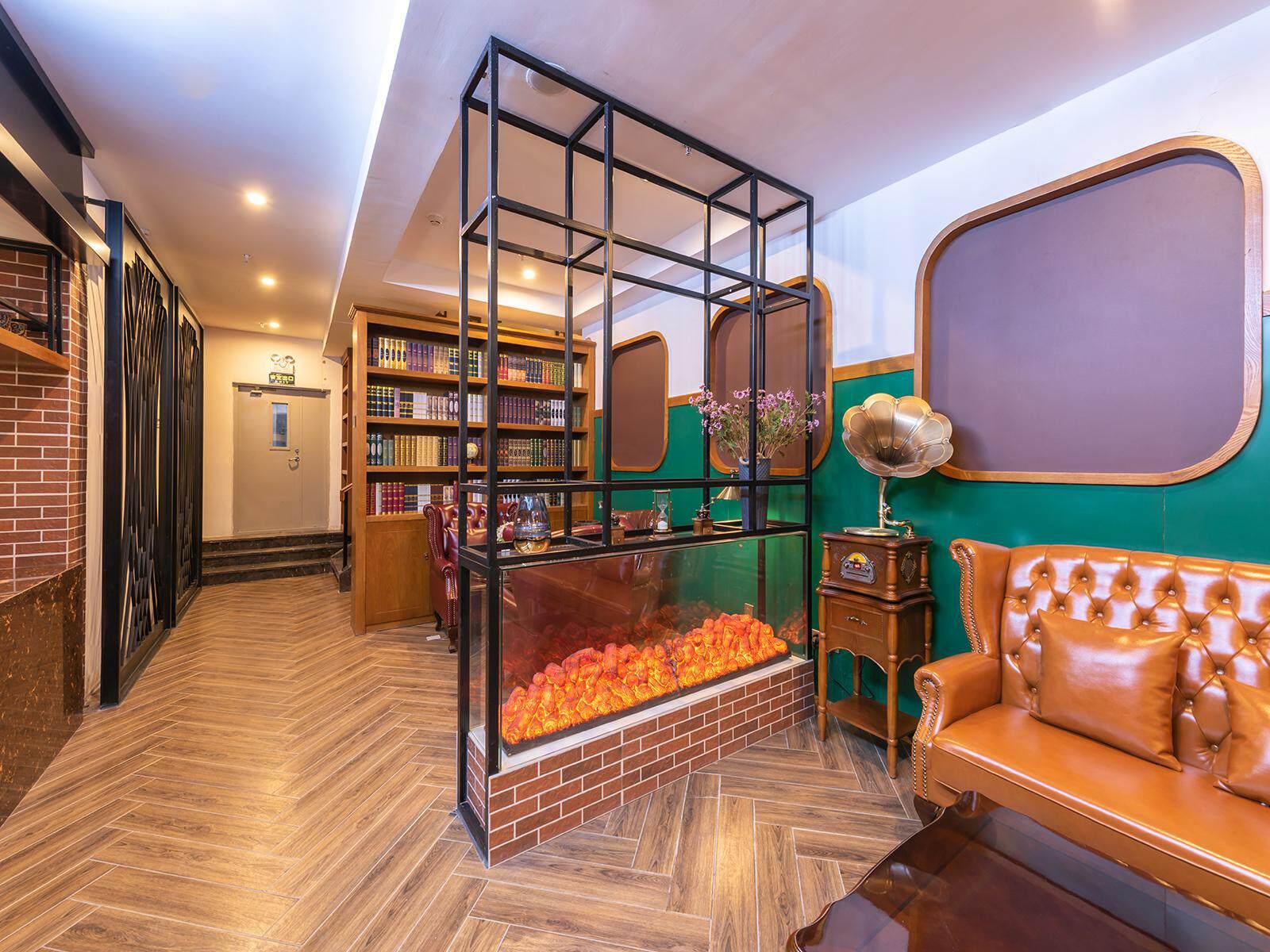 James Joyce Coffetel Hotel Beijing Desheng Store 49/53
