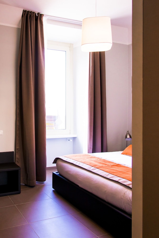 NO 9 COLOSSEO LUXURY SUITES 19/50