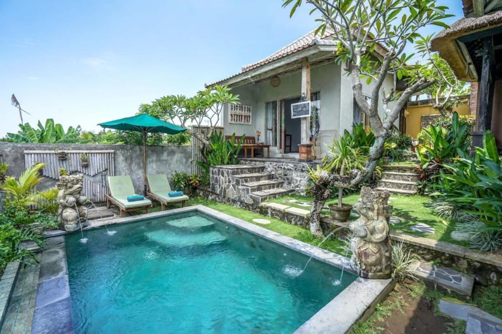 KTS Balinese Villas (ex KTS Day Spa & Retreat) 75/83