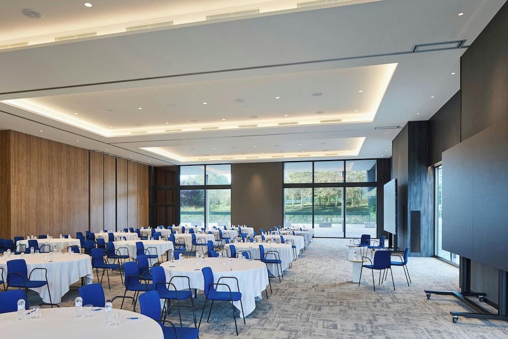 Four Points by Sheraton Barcelona Airport 40/50