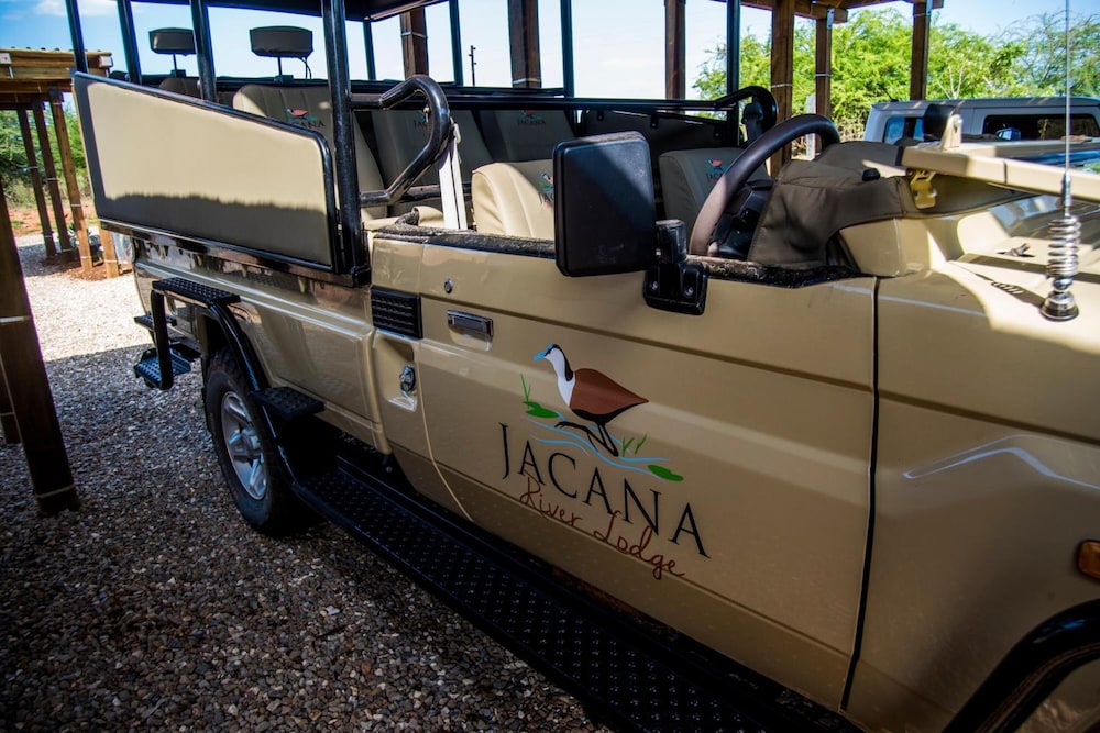 Jacana River Lodge 18/50