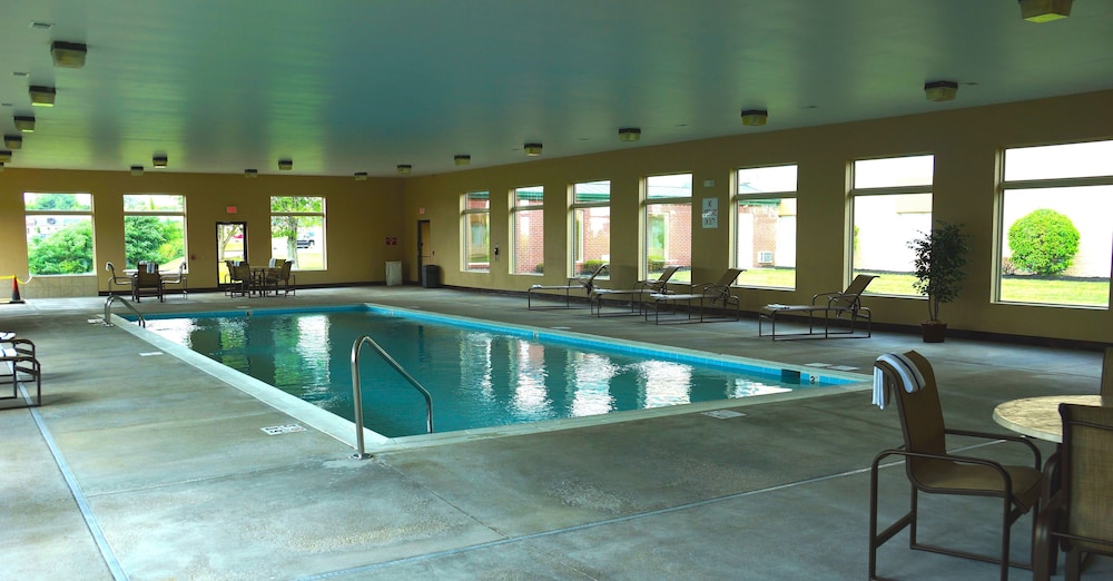 Baymont by Wyndham Richmond KY 2/30