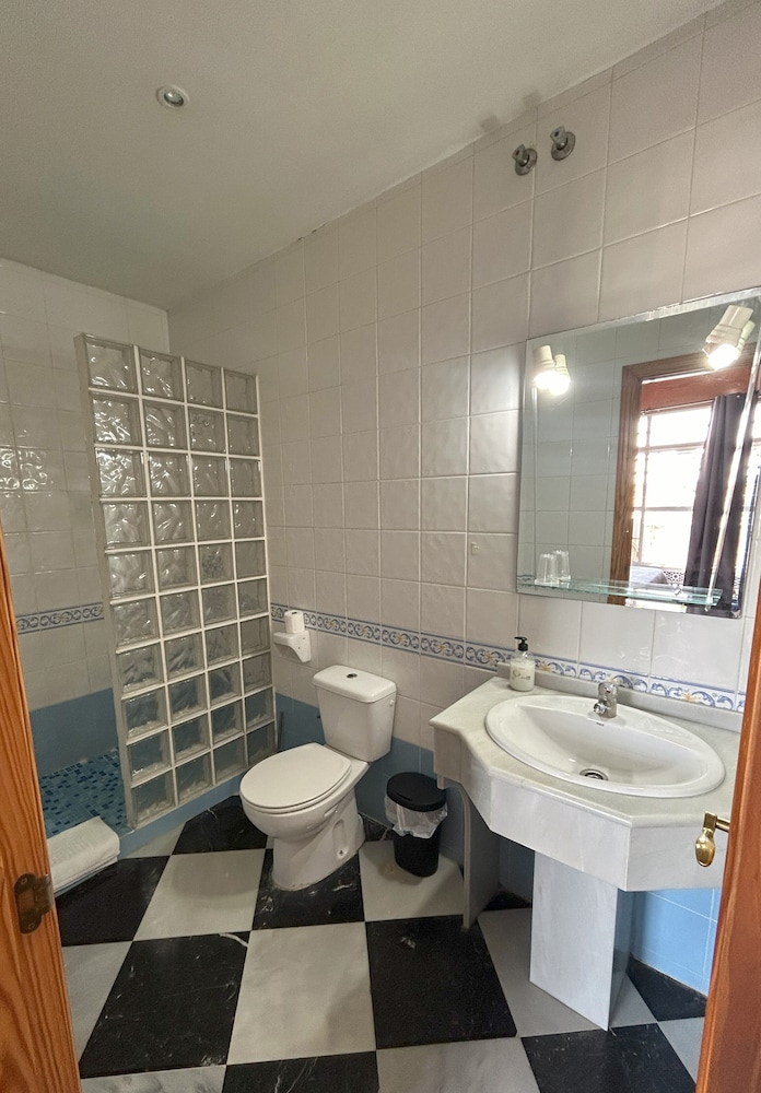 Hostal El Ancla 44/46
