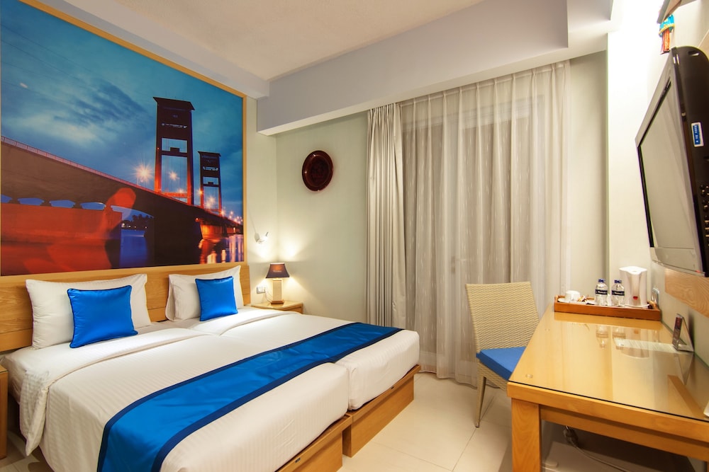 Rhadana Hotel 15/63