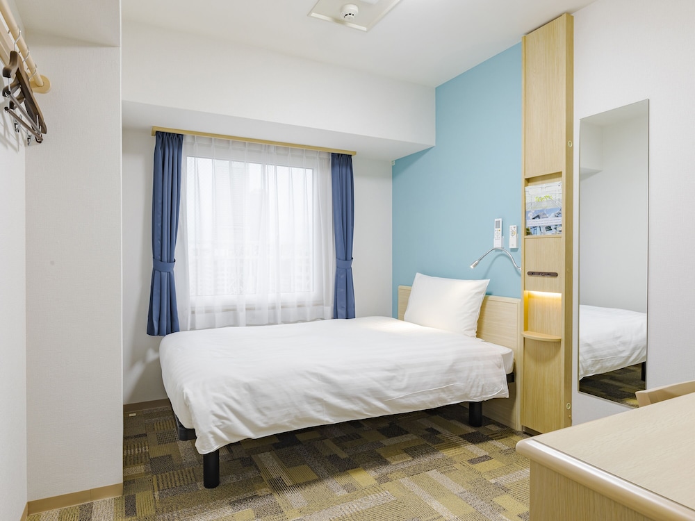 Toyoko Inn Osaka Bentencho 13/34